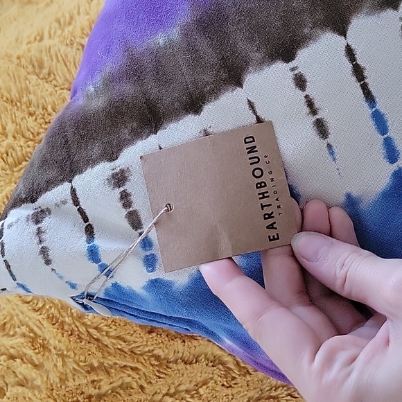 Earthbound throw pillow - Picture 2 of 5